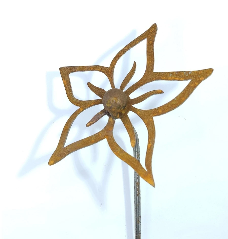 Zahradní kovový zápich corten 3D Květina rezavá 60 cm