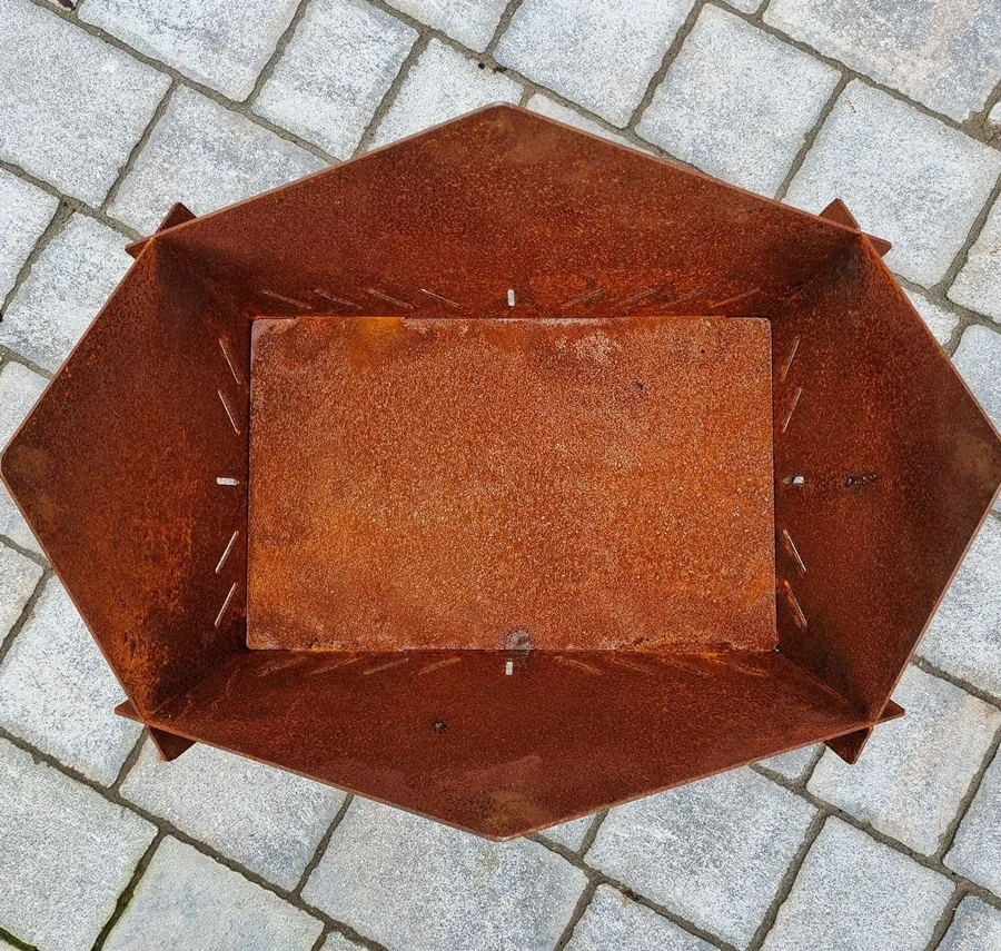 Zahradní kovové ohniště skládací