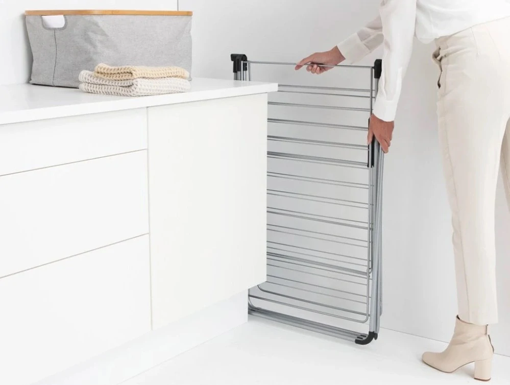 Brabantia Sušák Hangon 25 m s věšákem, metalická šedá